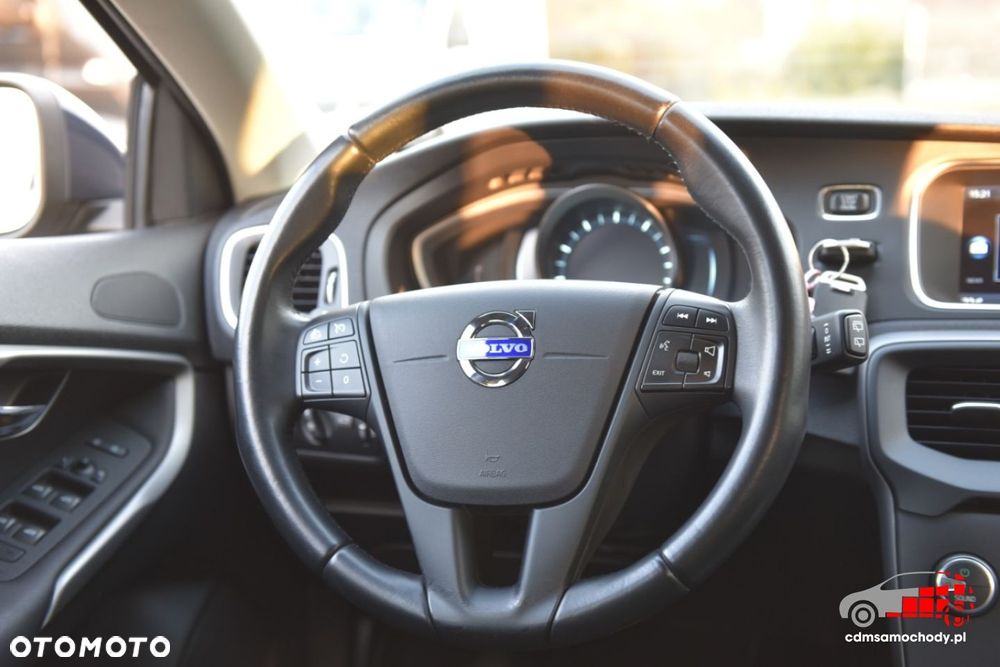 Volvo V40 - 20