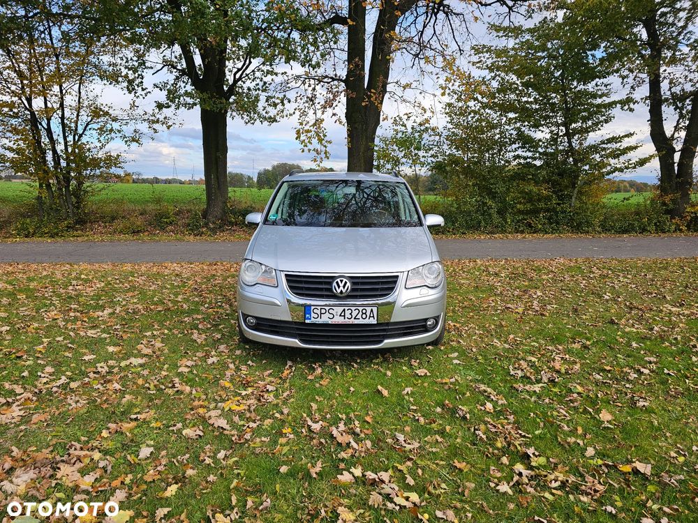 Volkswagen Touran 1.9 TDI Basis DSG - 10