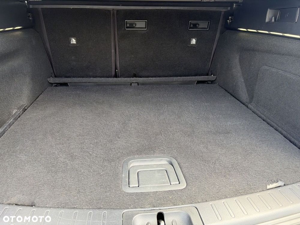 Toyota Corolla 2.0 Hybrid Comfort - 14