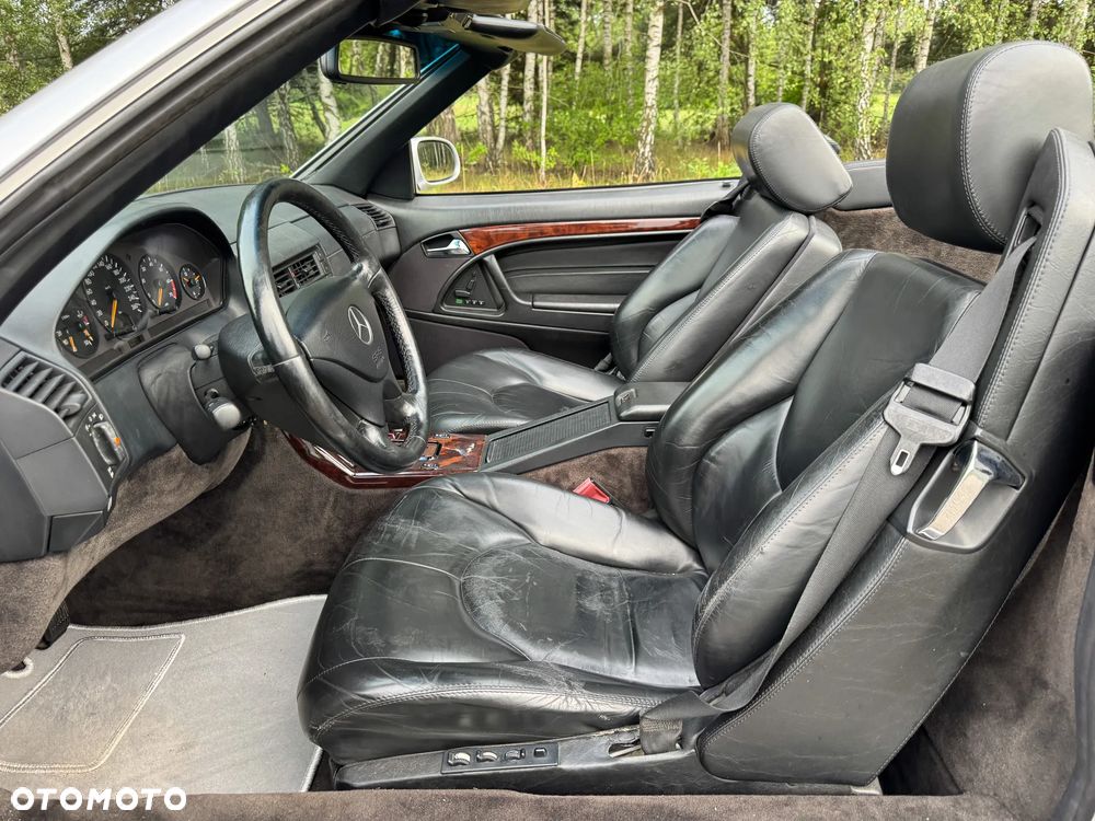 Mercedes-Benz SL 500 - 35