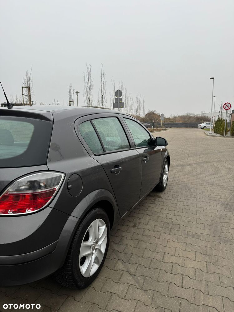 Opel Astra 1.6 Cosmo - 10