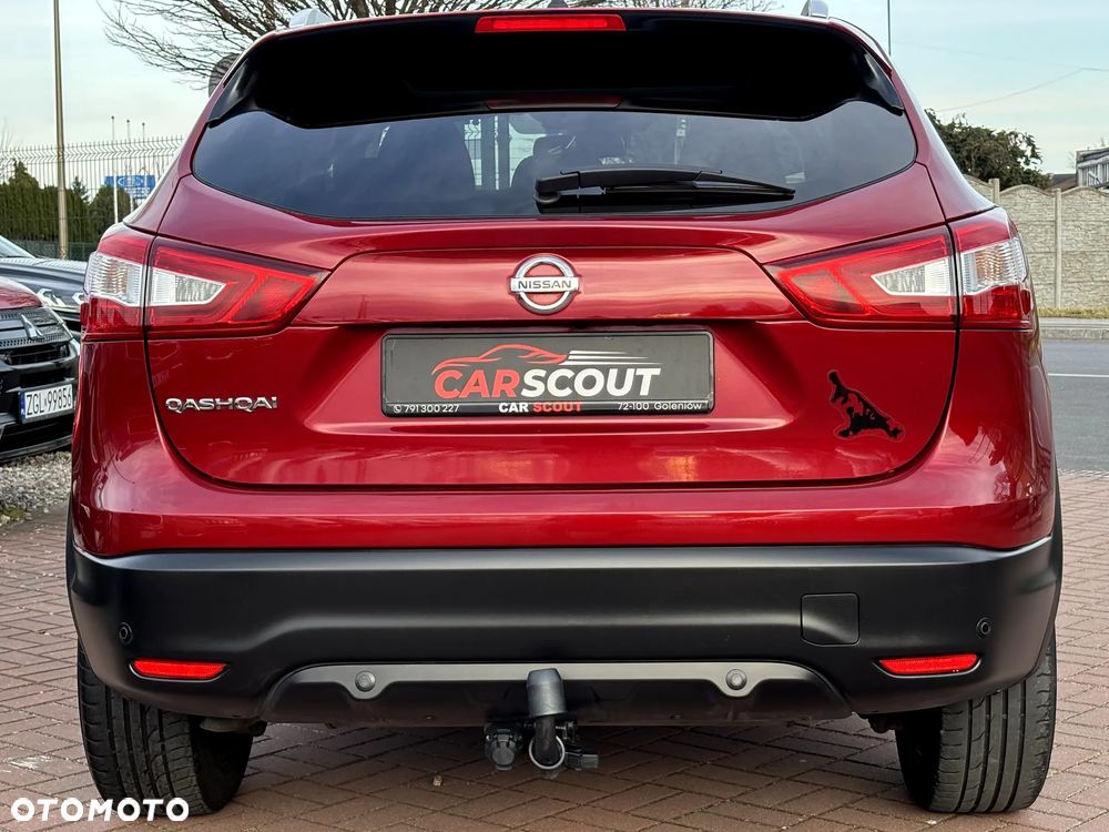 Nissan Qashqai 1.6 DCi Xtronic TEKNA - 9