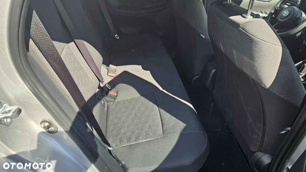 Toyota Yaris Hybrid 1.5 Style - 18