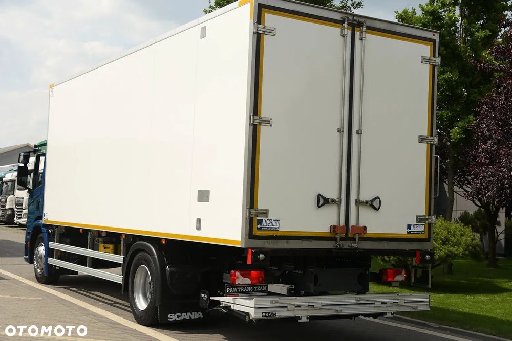 Scania P280///* 2022///* PRZEBIEG 165 TYŚ KM///* CHŁODNIA///* 18000KG///* THERMO KING///* WINDA///* BAR///* DŁ 7.30///* 18 EURO PALET///* KAMERA///* LEDY///* WAGA///* STAN JAK NOWA - 6