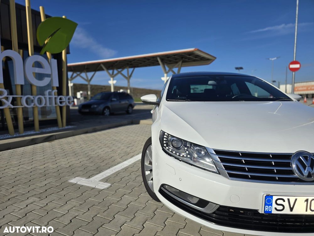 Volkswagen Passat CC - 11