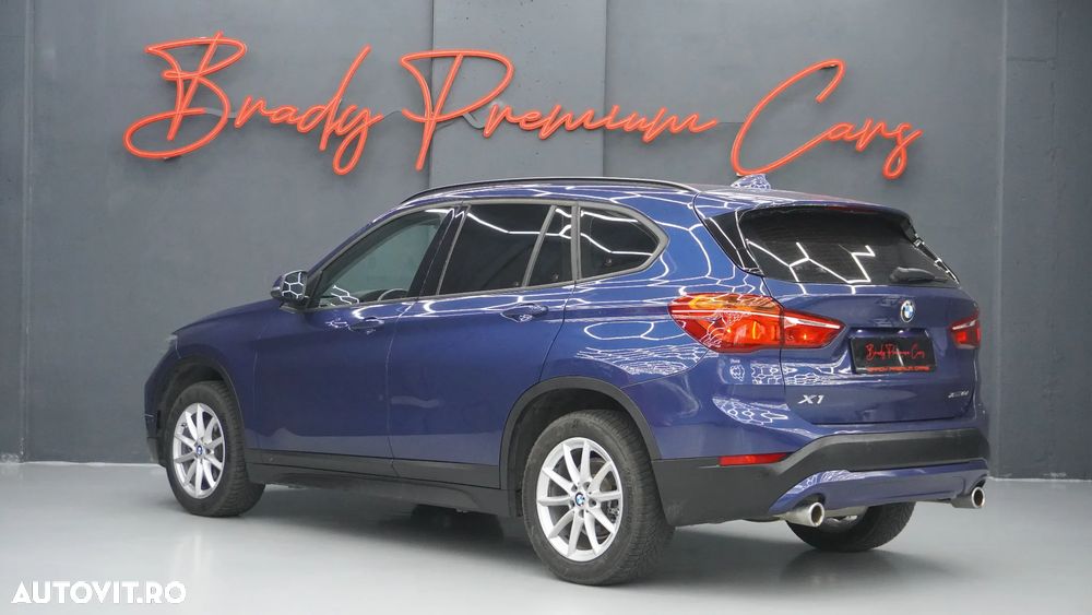 BMW X1 xDrive18d Standard - 3