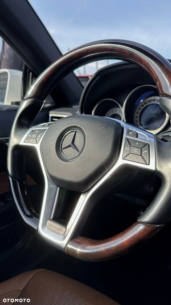 Mercedes-Benz Klasa E 400 - 15