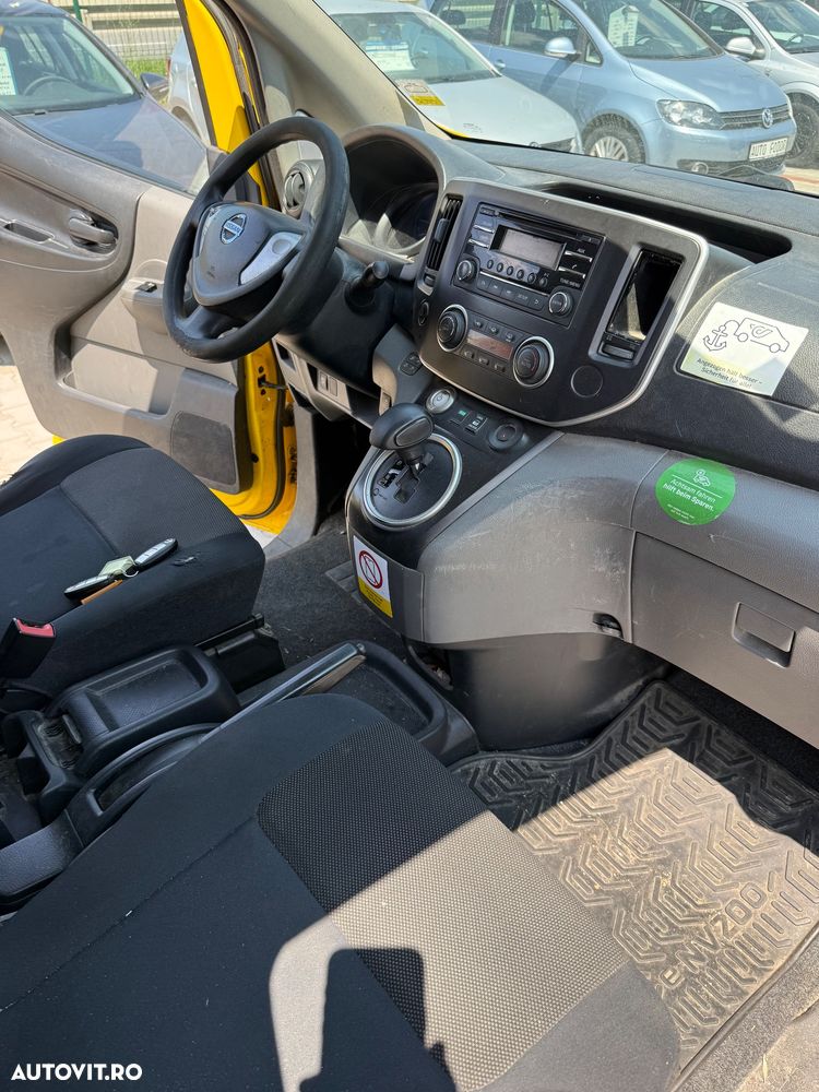 Nissan NV200 - 12