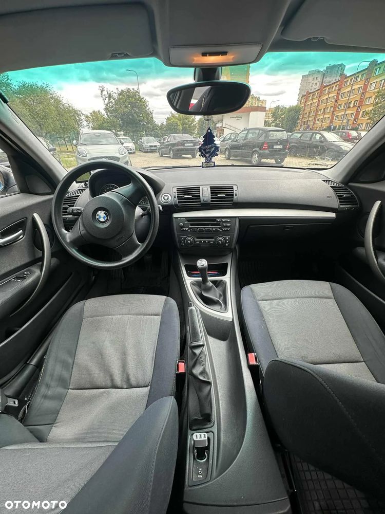 BMW Seria 1 118d - 8