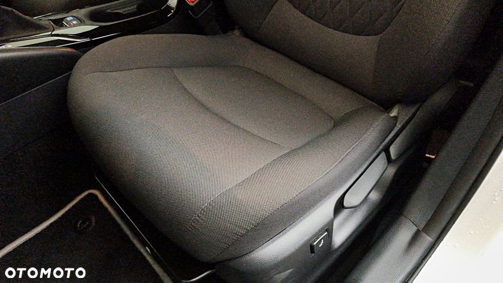 Toyota Corolla 1.8 Hybrid GPF Comfort - 18