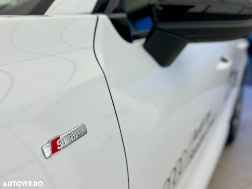 Audi Q3 2.0 40 TFSI S tronic quattro - 9