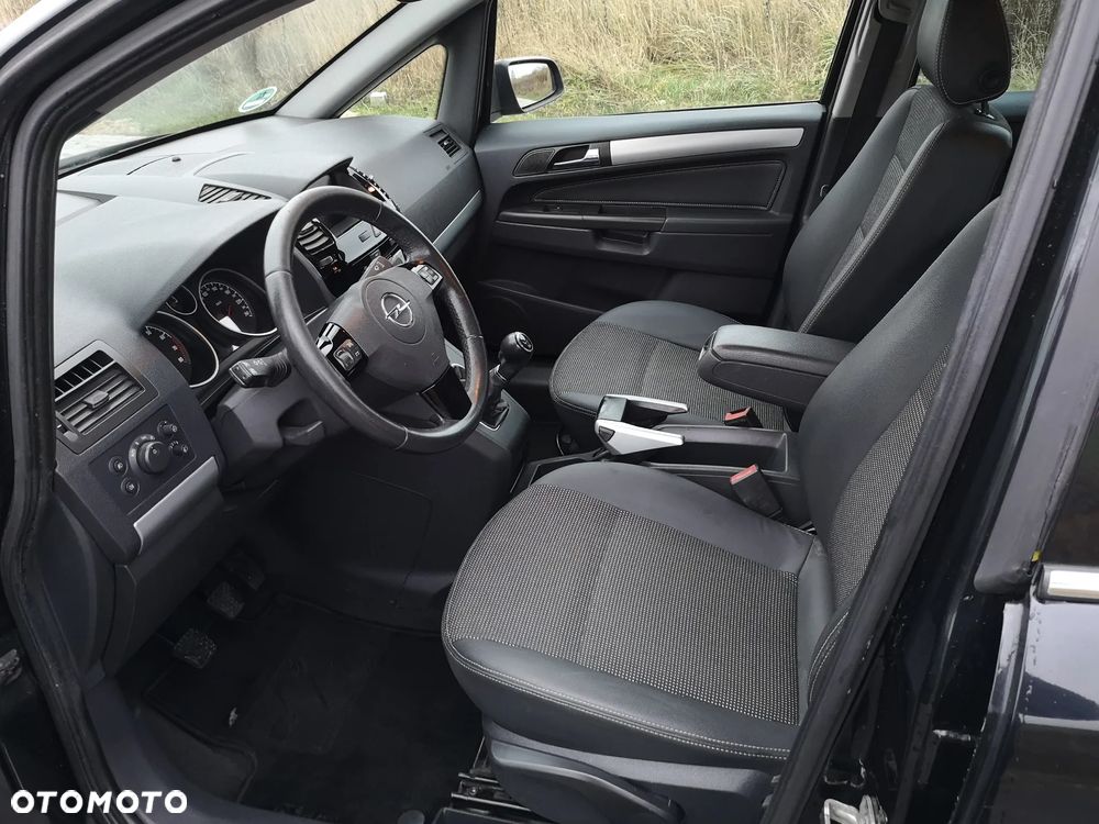 Opel Zafira 1.8 - 18