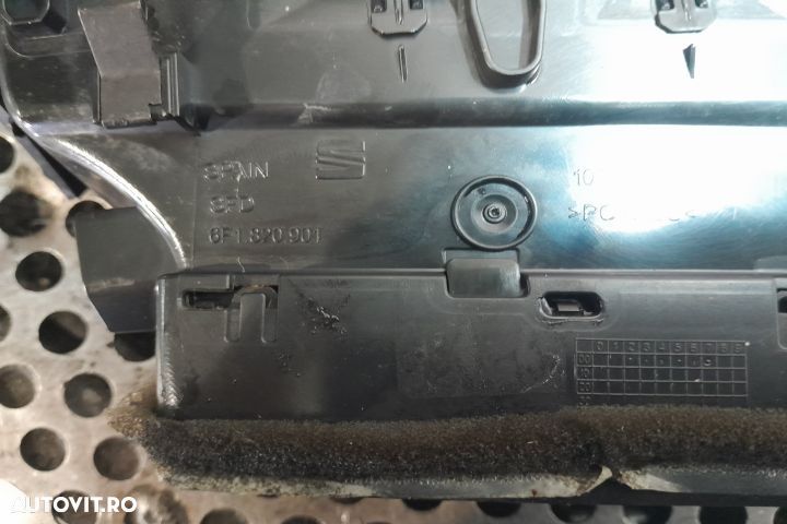 Grila ventilatie bord centru 6F1820901 6F1820901 Seat Ibiza 5 KJ [201 - 3