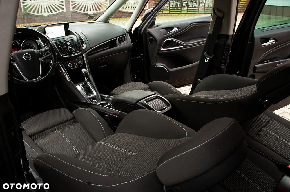 Opel Zafira Tourer 1.4 Turbo Automatik Innovation - 28