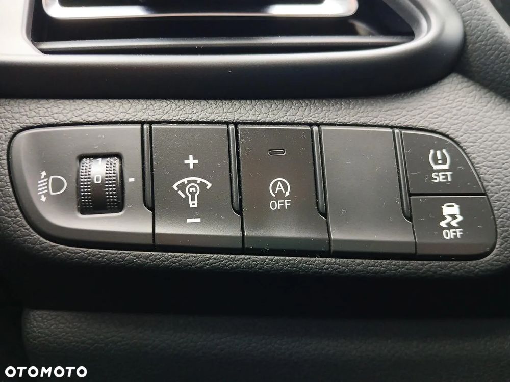 Hyundai i30 1.5 T-GDI 48V Smart DCT - 21