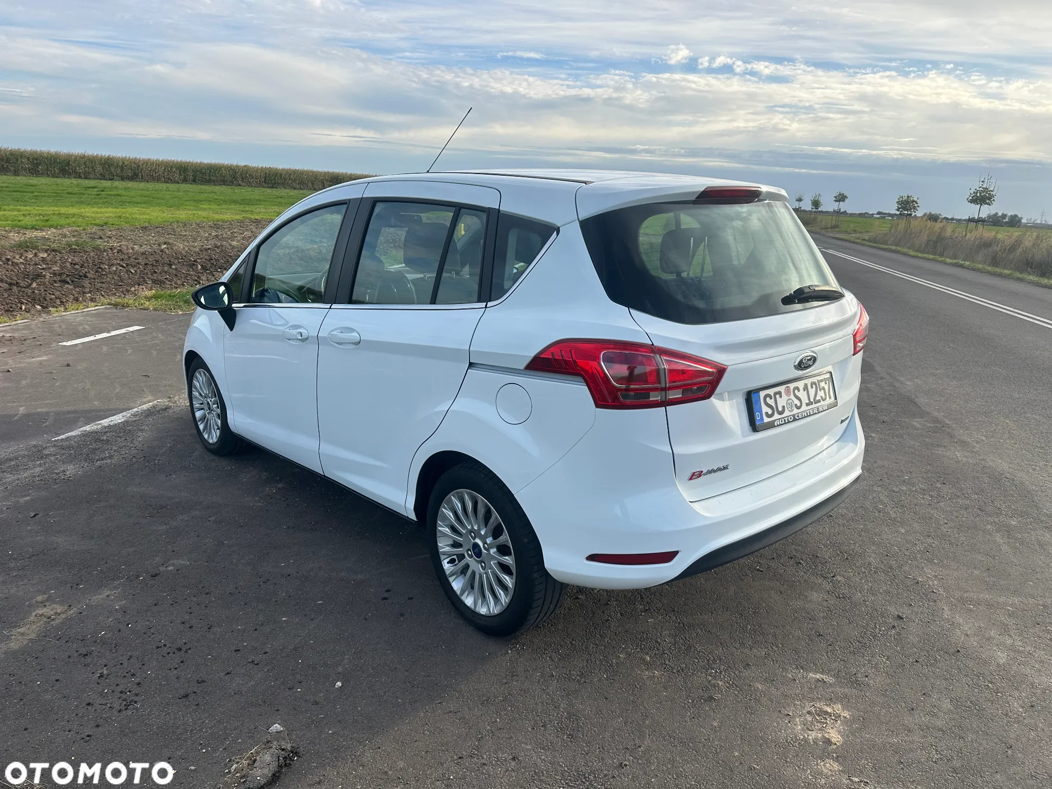 Ford B-MAX 1.0 EcoBoost Titanium - 6