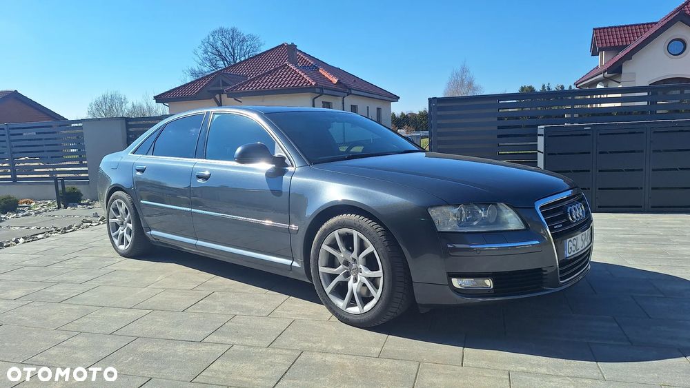 Audi A8 4.2 FSI Quattro - 24