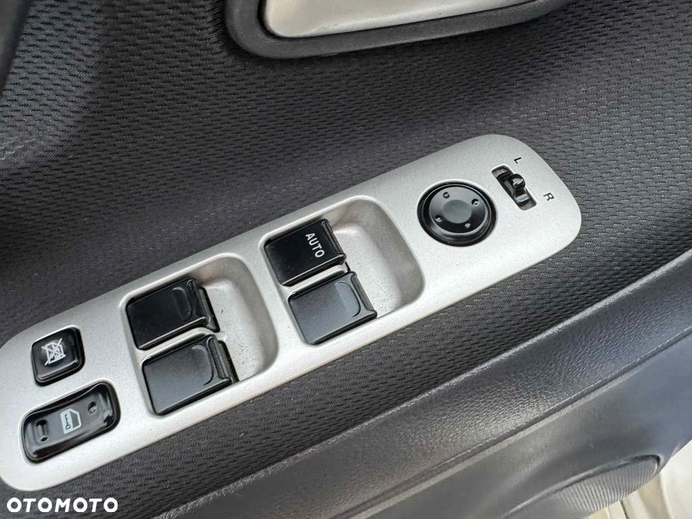 Suzuki Liana 1.6 Comfort - 15