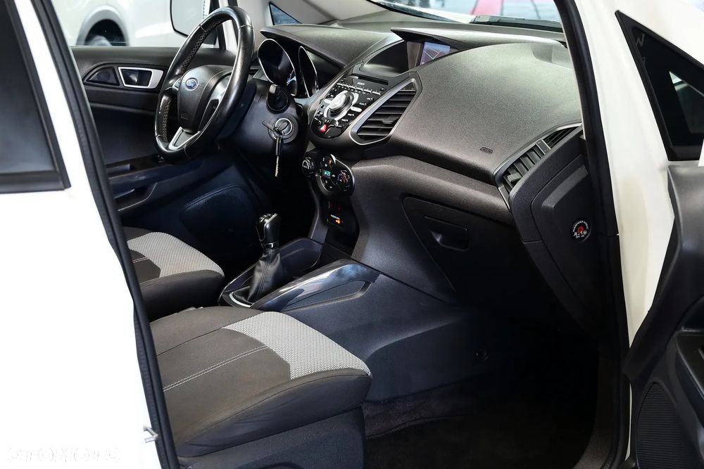 Ford EcoSport 1.0 EcoBoost TITANIUM - 10