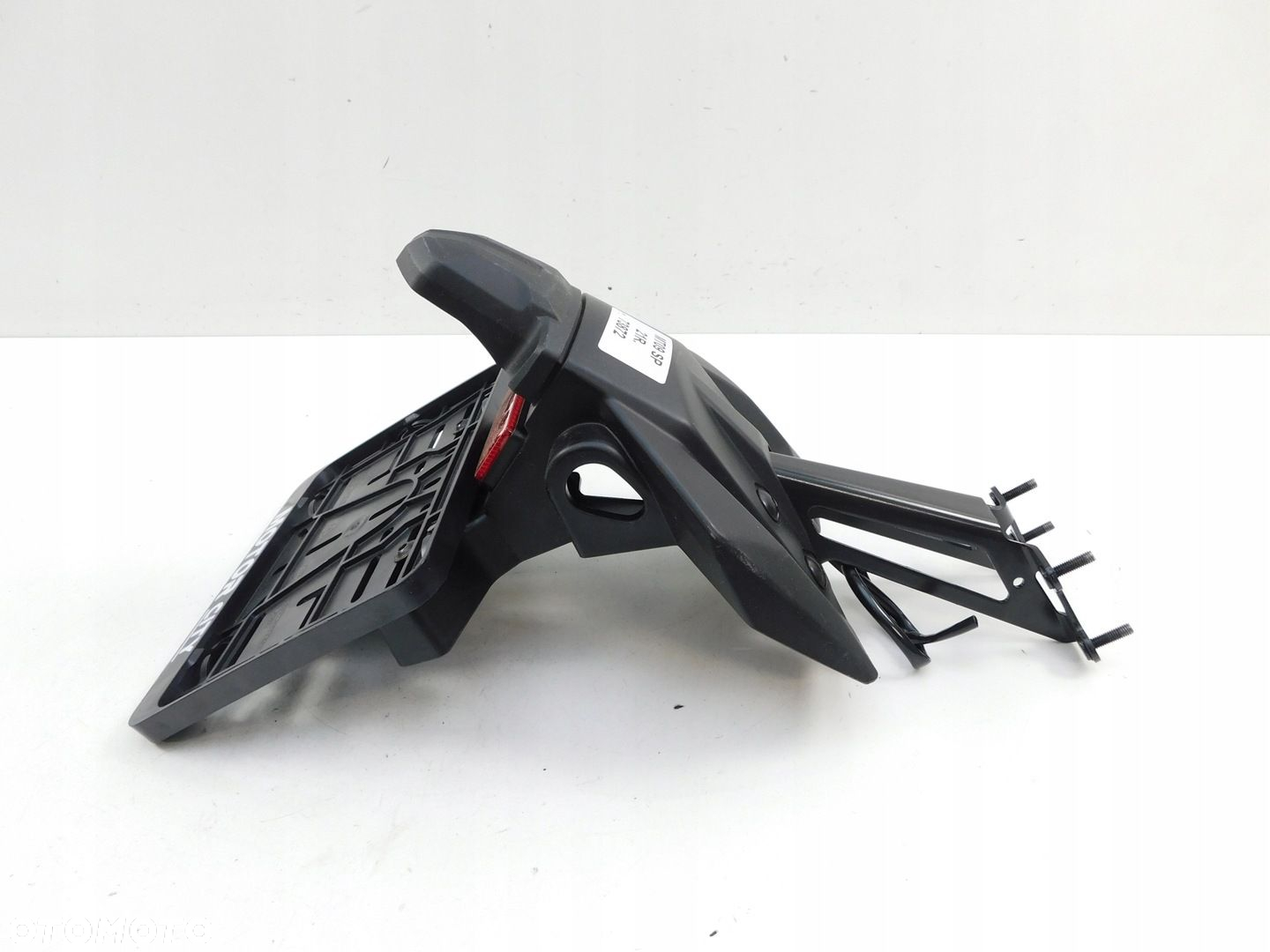 YAMAHA MT 09 MT09 SP 21r. BŁOTNIK TYŁ MOCOWANIE TABLICY - 2