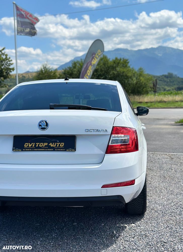 Skoda Octavia 1.6 TDI DPF Ambition - 18
