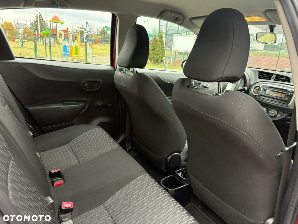 Toyota Yaris - 13