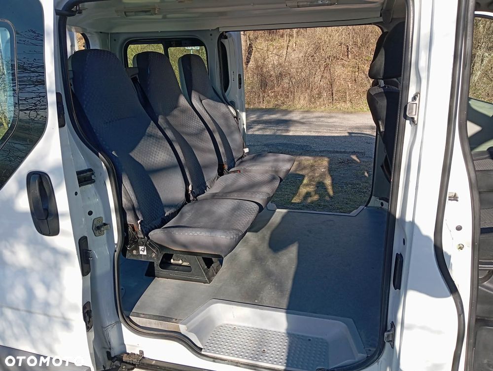 Renault Trafic Combi L1H1 - 11