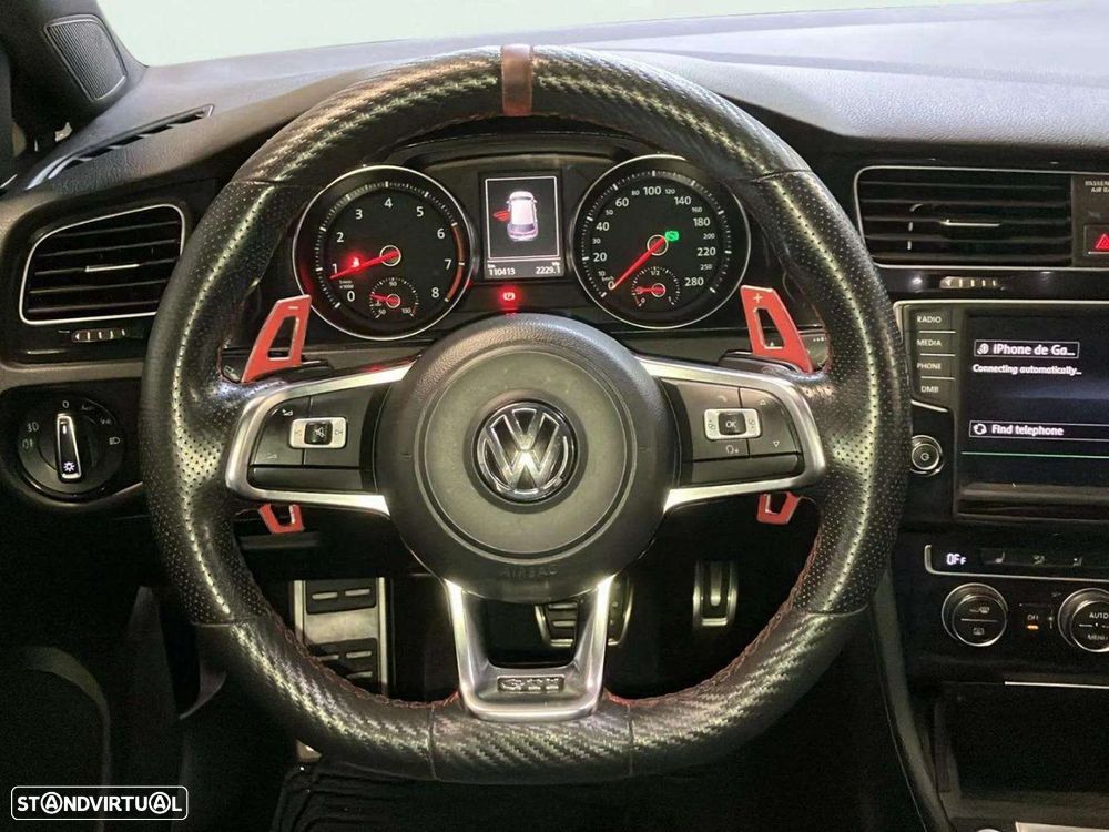 VW Golf 2.0 TSI GTI DSG Performance - 11