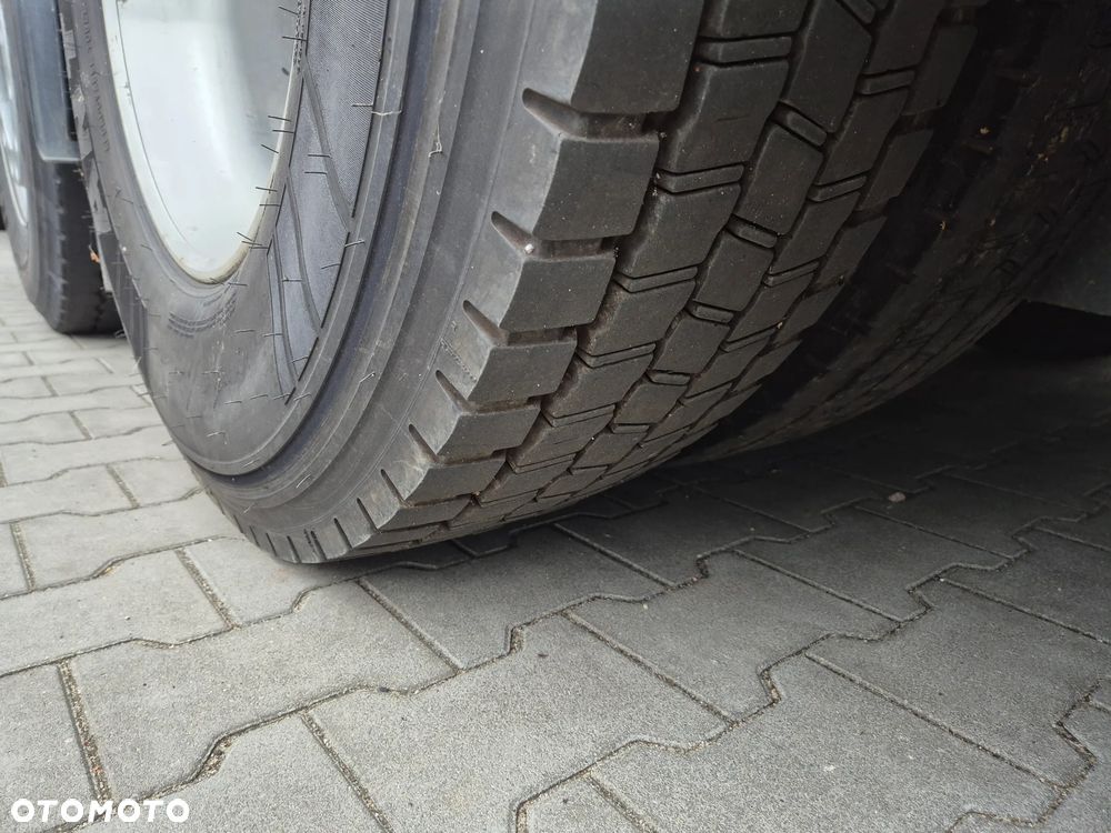 Mercedes-Benz ACTROS 2543 6X2 + HMF 1820 - 23