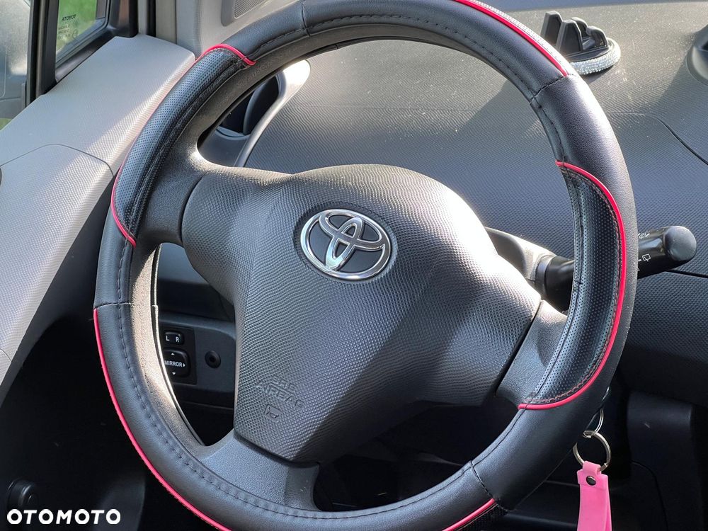Toyota Yaris 1.4 D-4D Edition - 18