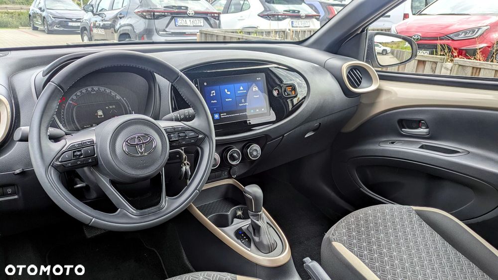 Toyota Aygo X 1.0 VVT-i Style CVT - 13