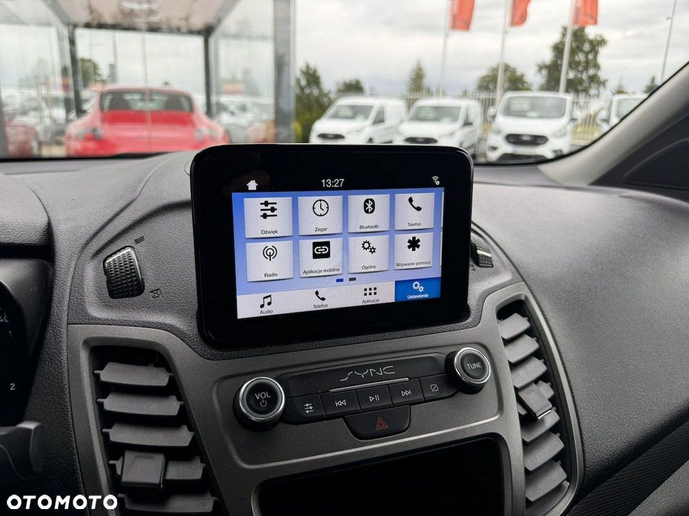 Ford Transit Connect - 17