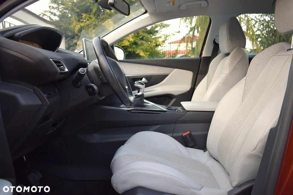 Peugeot 3008 1.5 BlueHDi Allure S&S - 6