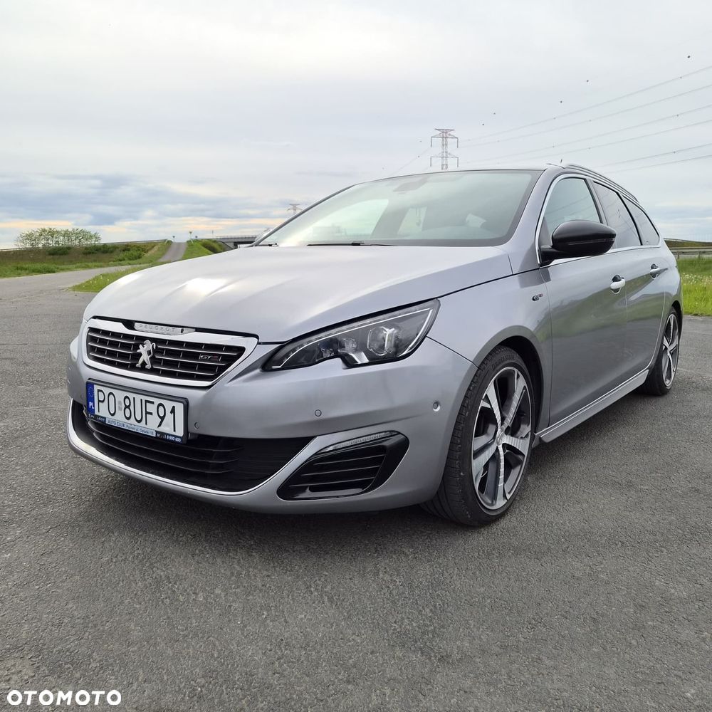 Peugeot 308 - 1