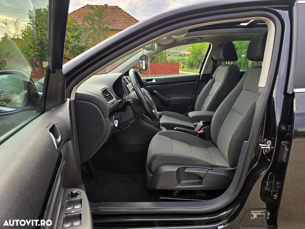 Volkswagen Golf 1.6 TDI BlueMotion Technology DPF Highline - 15