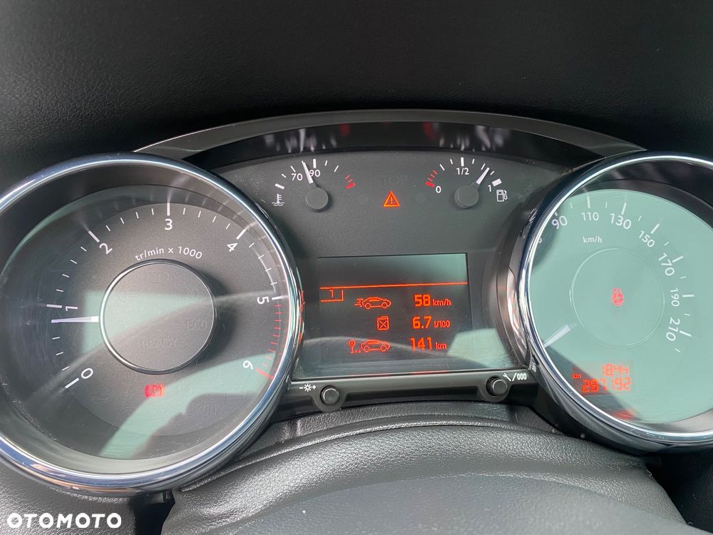 Peugeot 5008 2.0 HDi Family 7os - 2