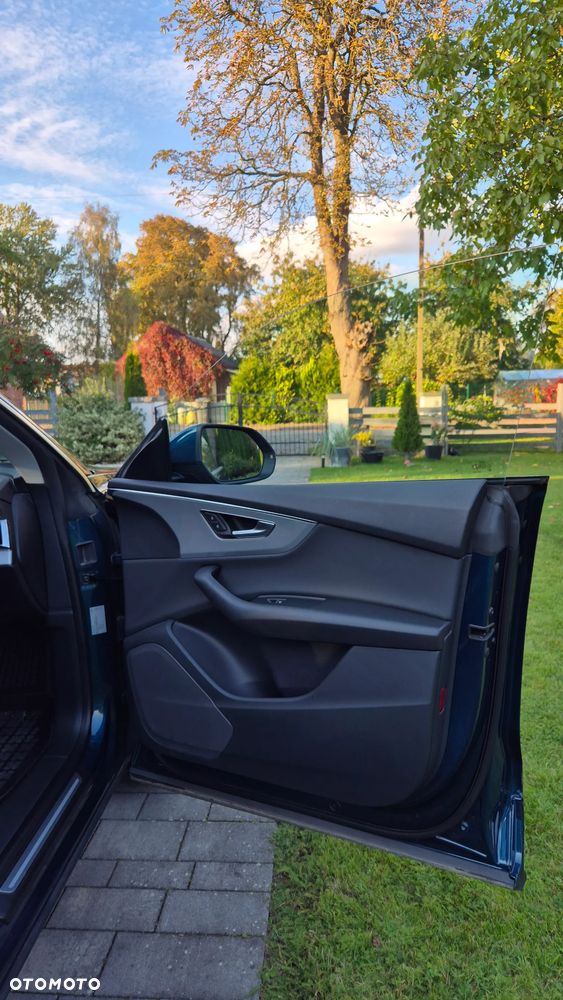 Audi Q8 - 23
