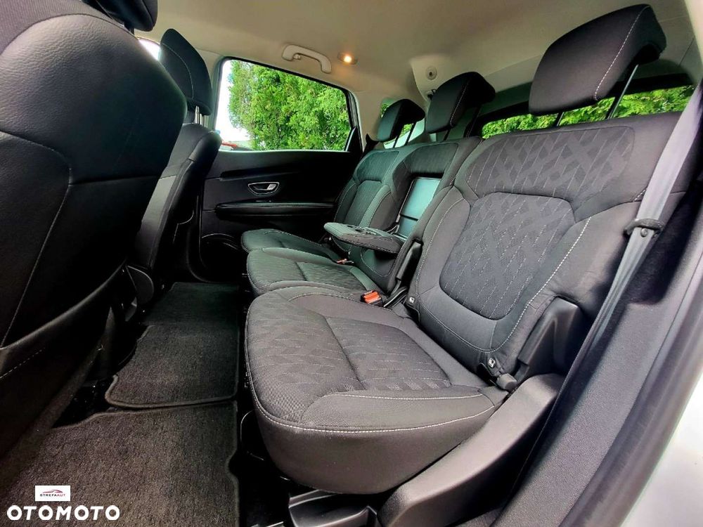 Renault Scenic - 6