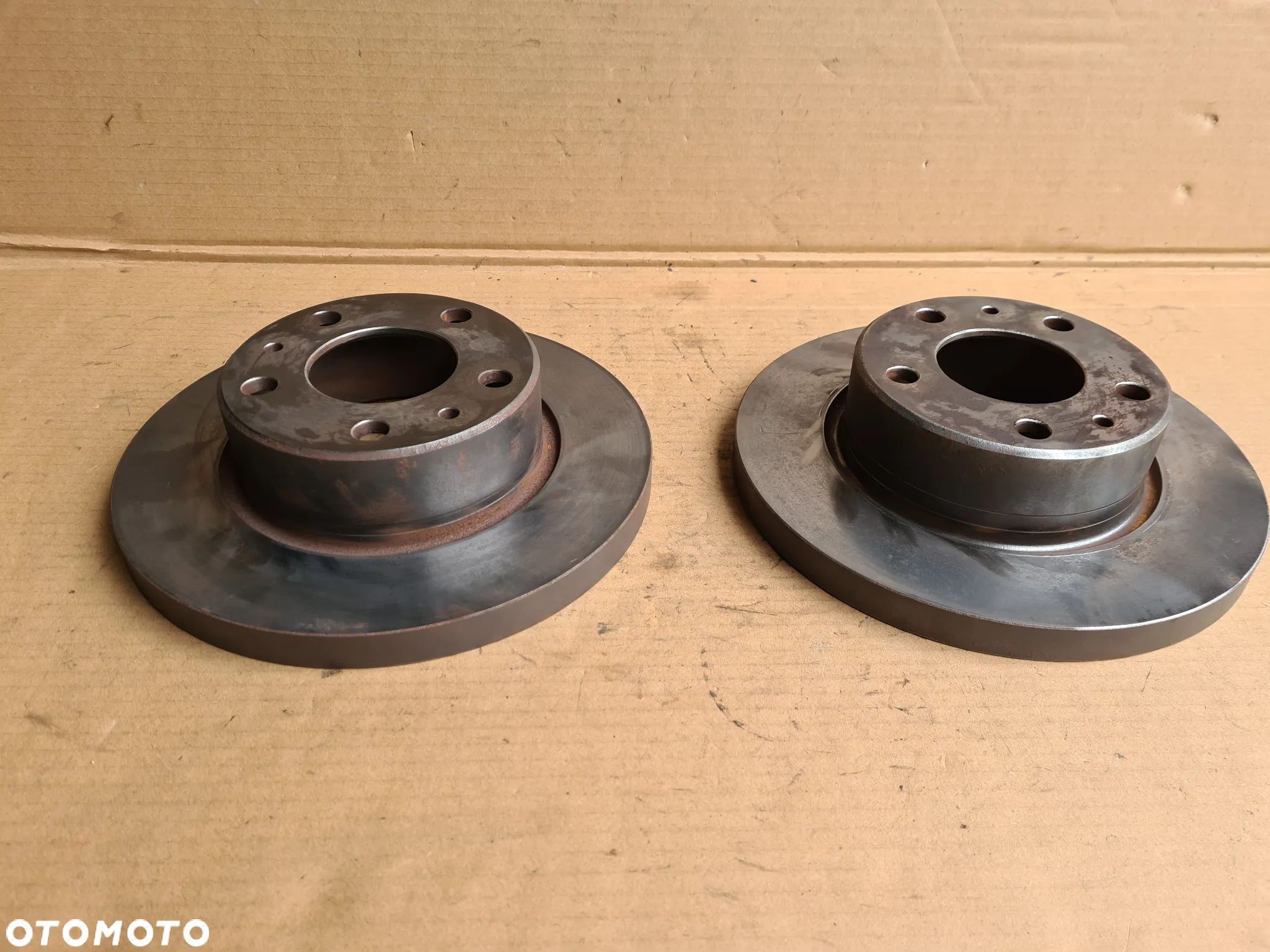 IVECO DAILY 3 99-06 komplet 2 tarcze hamulcowe pełne rozmiar 275mm grubość 22mm - 1