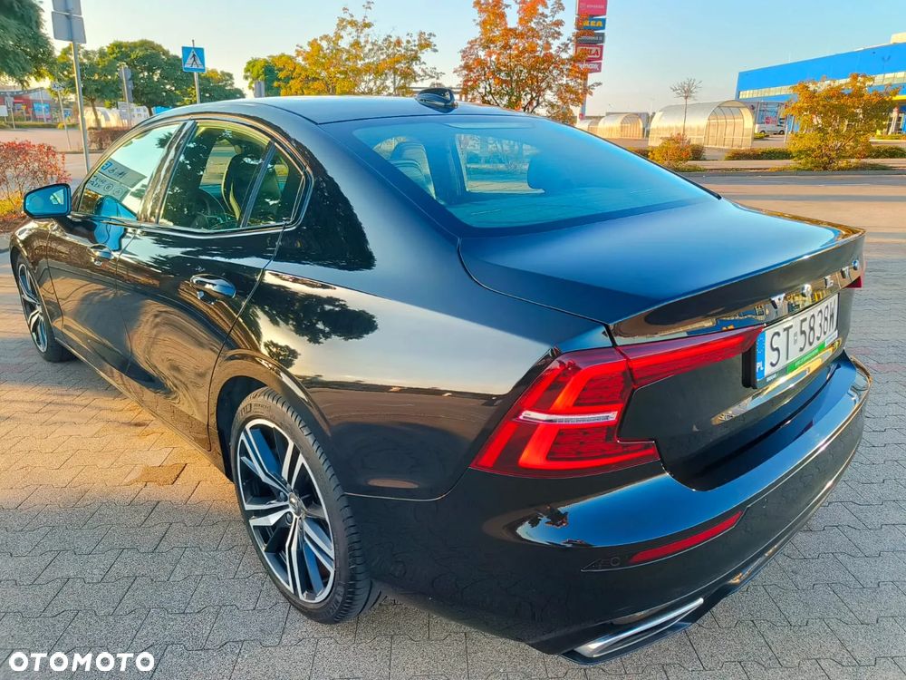 Volvo S60 2020 photo 4