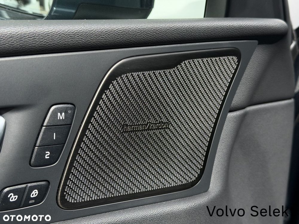 Volvo XC 60 - 22