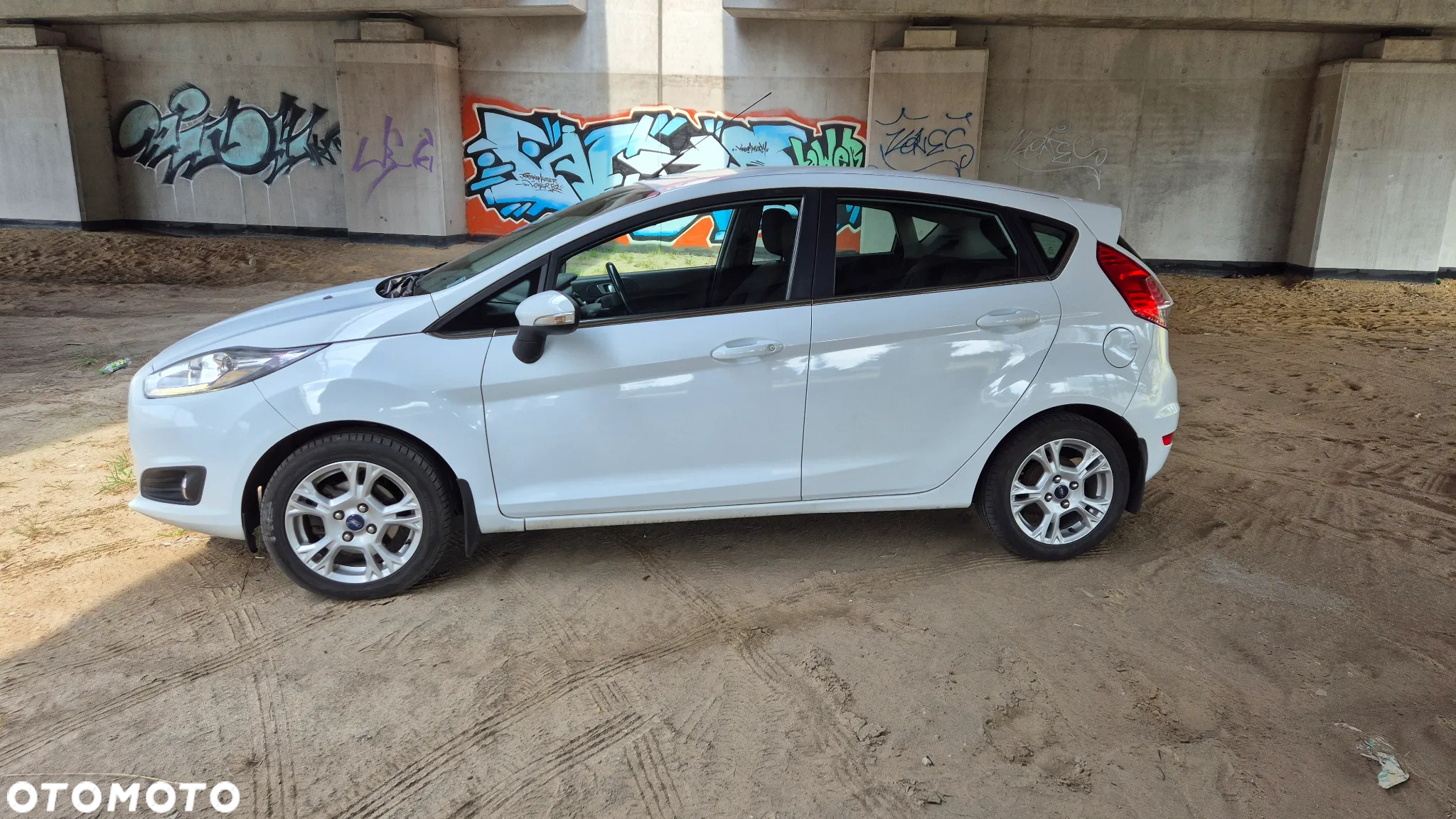 Ford Fiesta 1.0 Titanium - 12