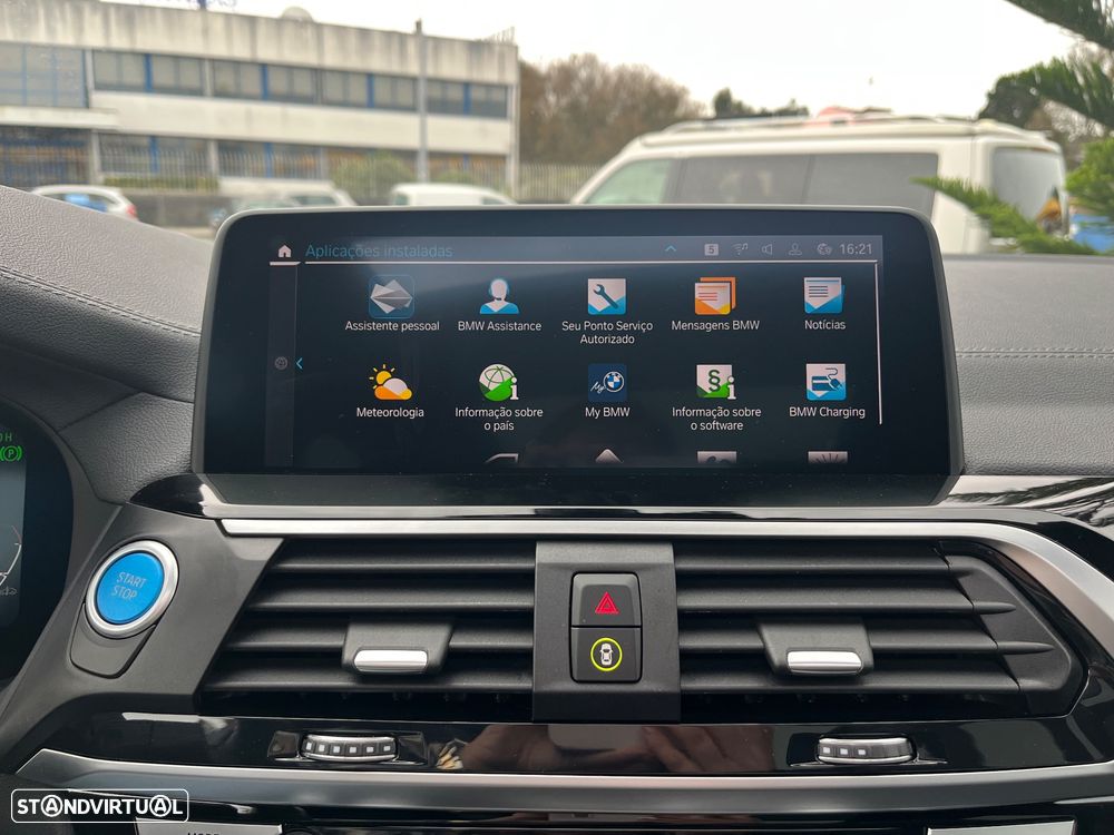 BMW iX3 Inspiring - 53