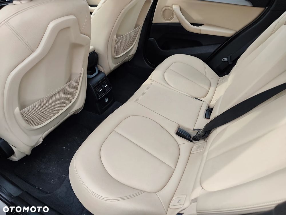 BMW X1 xDrive25d Advantage sport - 14