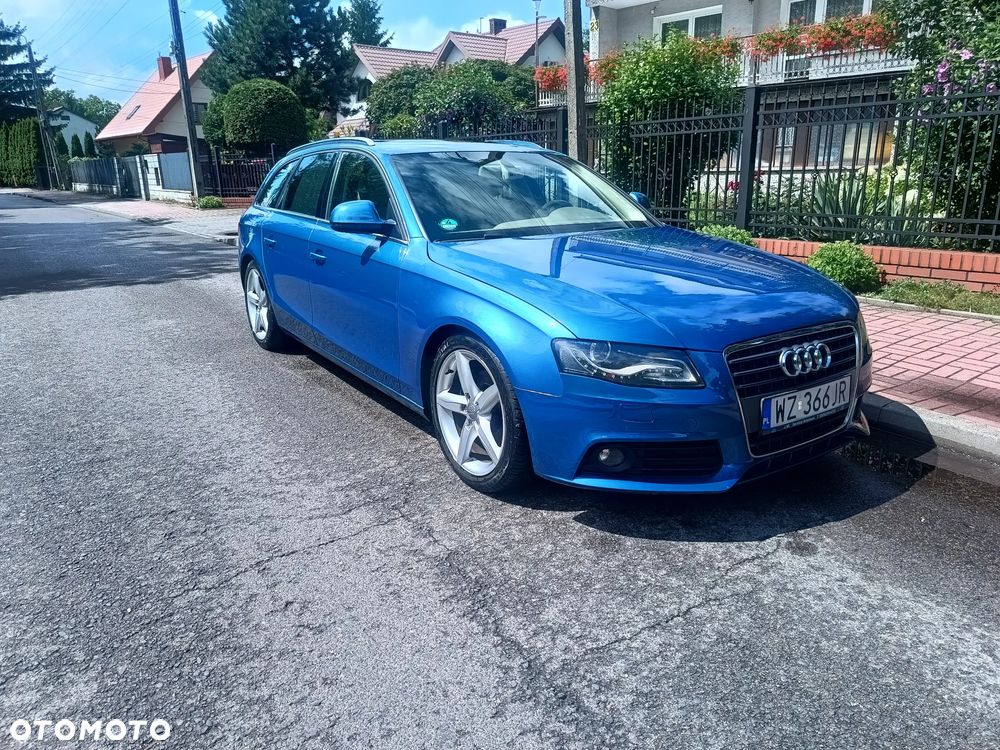 Audi A4 Avant - 4