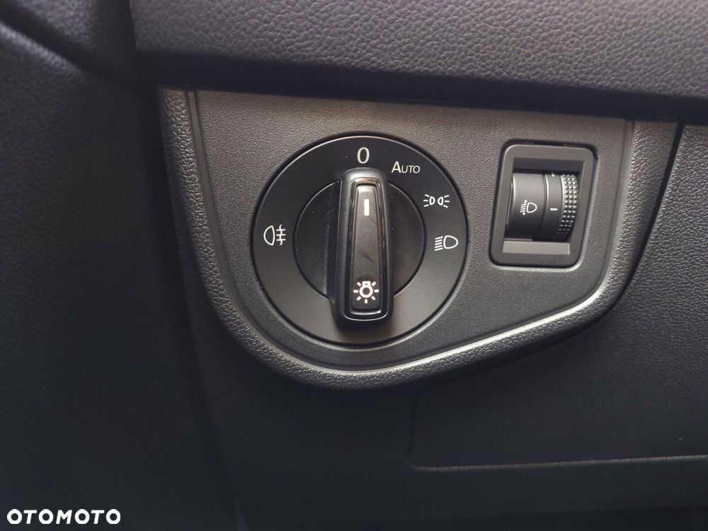 Volkswagen Polo - 26
