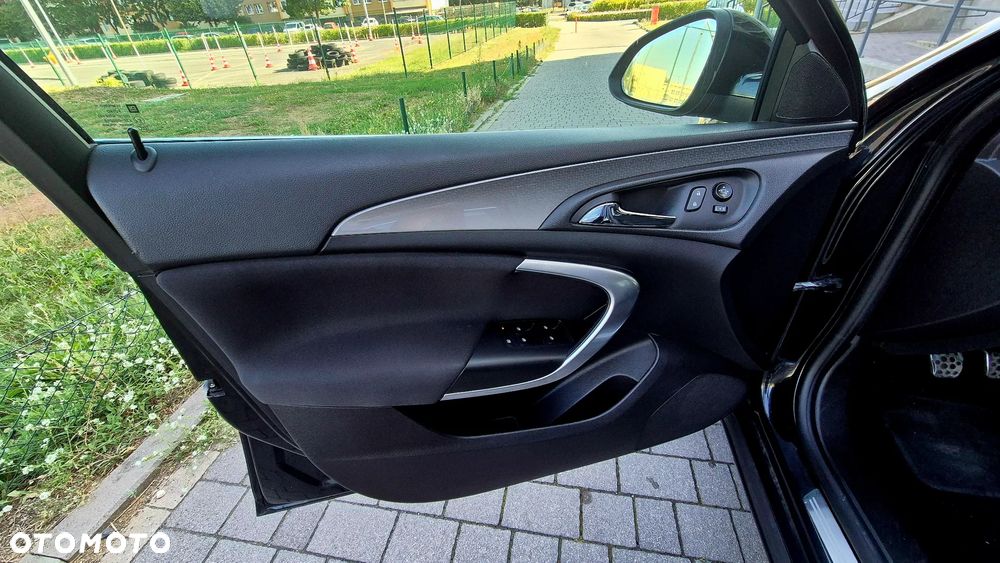 Opel Insignia 1.6 T Edition S&S - 11
