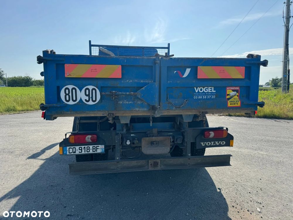 Volvo FL240 - 4