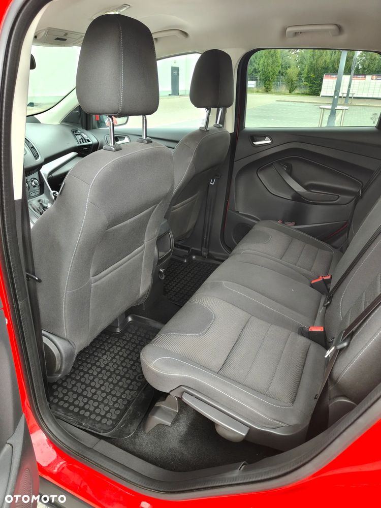 Ford Kuga 1.5 EcoBoost 2x4 Trend - 13