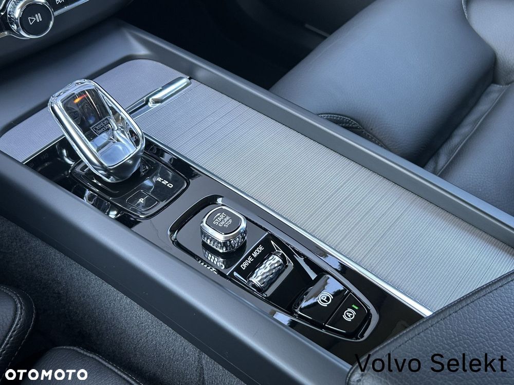 Volvo XC 60 - 19